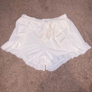 SHEIN Curve size 2XL pearl white shorts